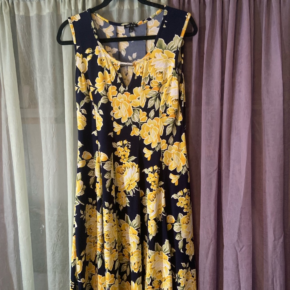 Navy blue and yellow cocktail dress